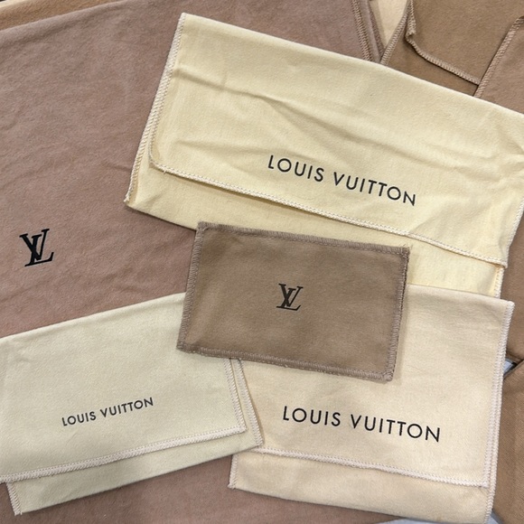 Louis Vuitton Dust Bag (choose one) - Picture 2 of 7